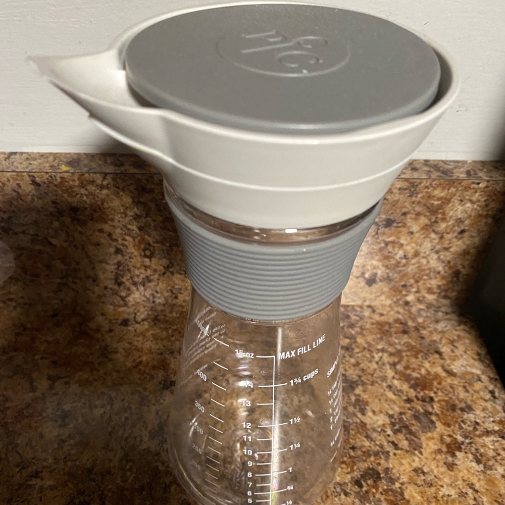 Pampered Chef Measure Mix And Pour Salad Dressing Container Homemade
